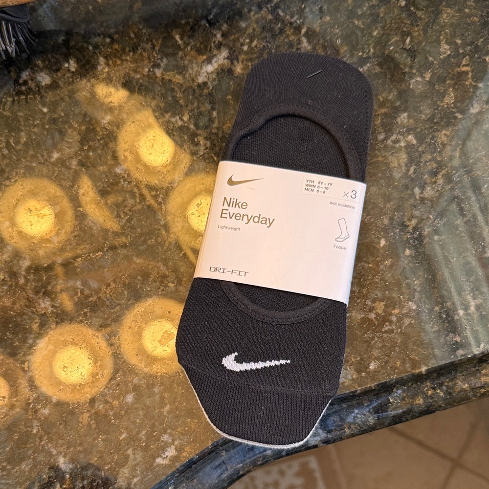 Nike Everyday Black Low-Cut Socks